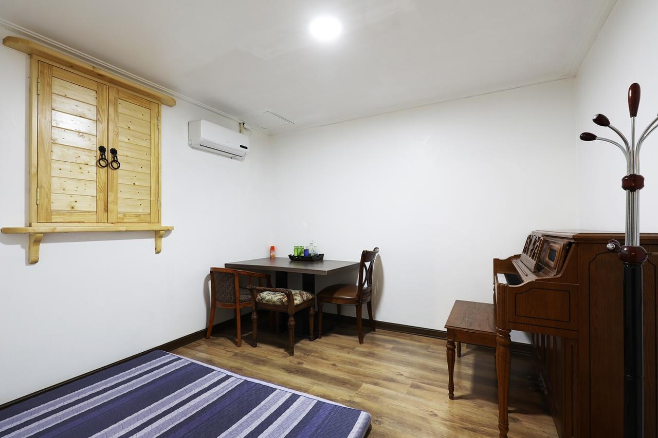 Incheon Airport Oceanside Hotel Экстерьер фото
